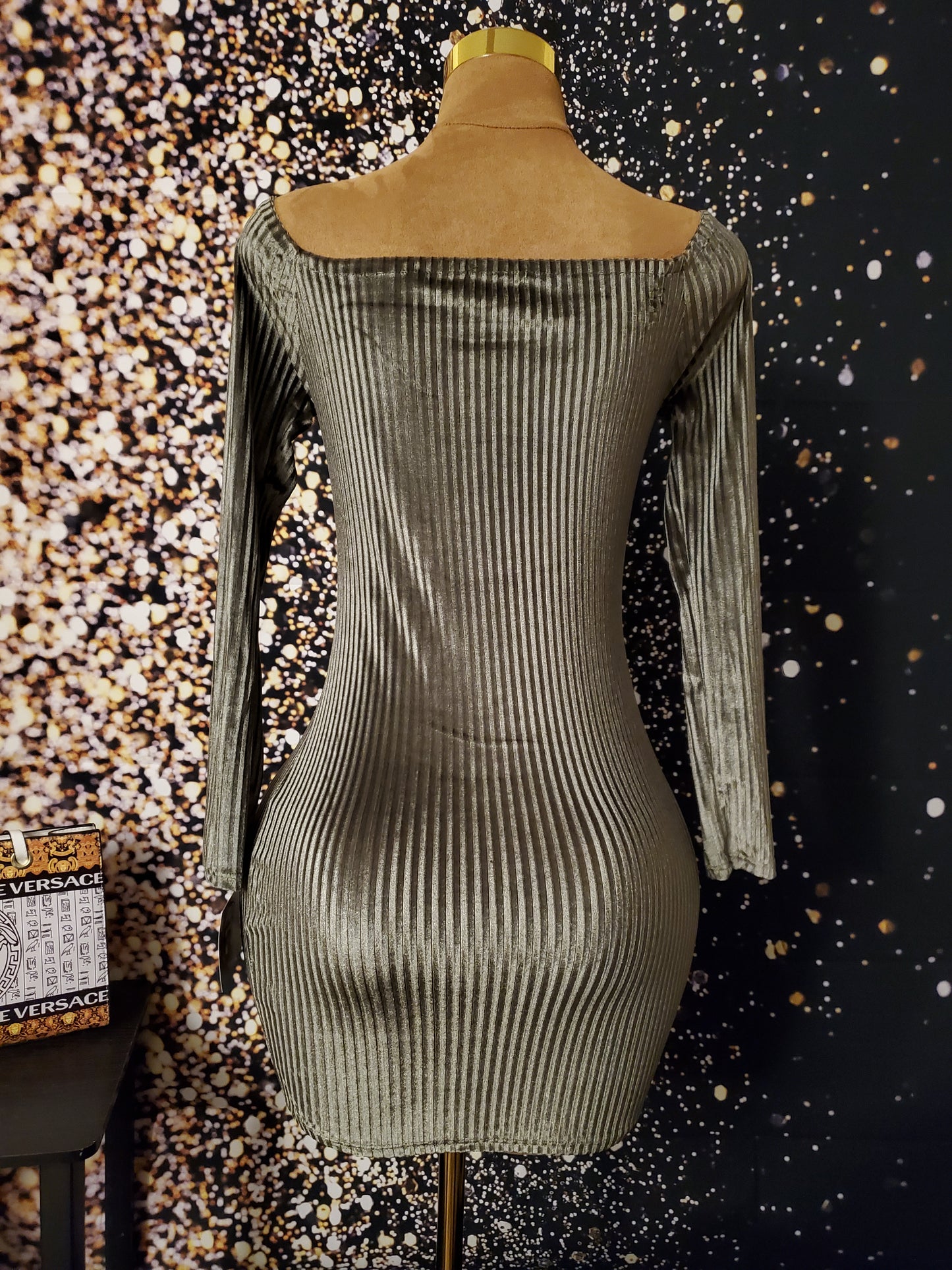 Cut for her ribbed dress