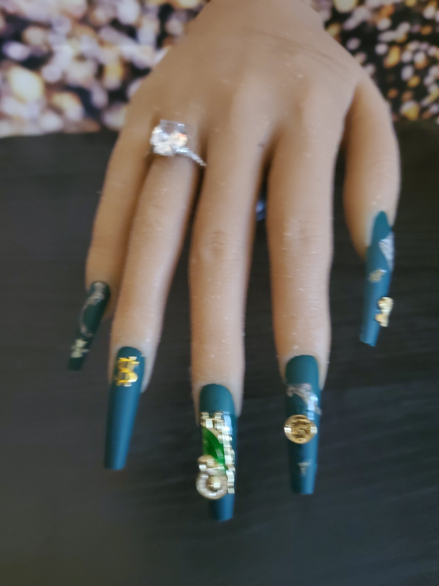 Good luck money nails