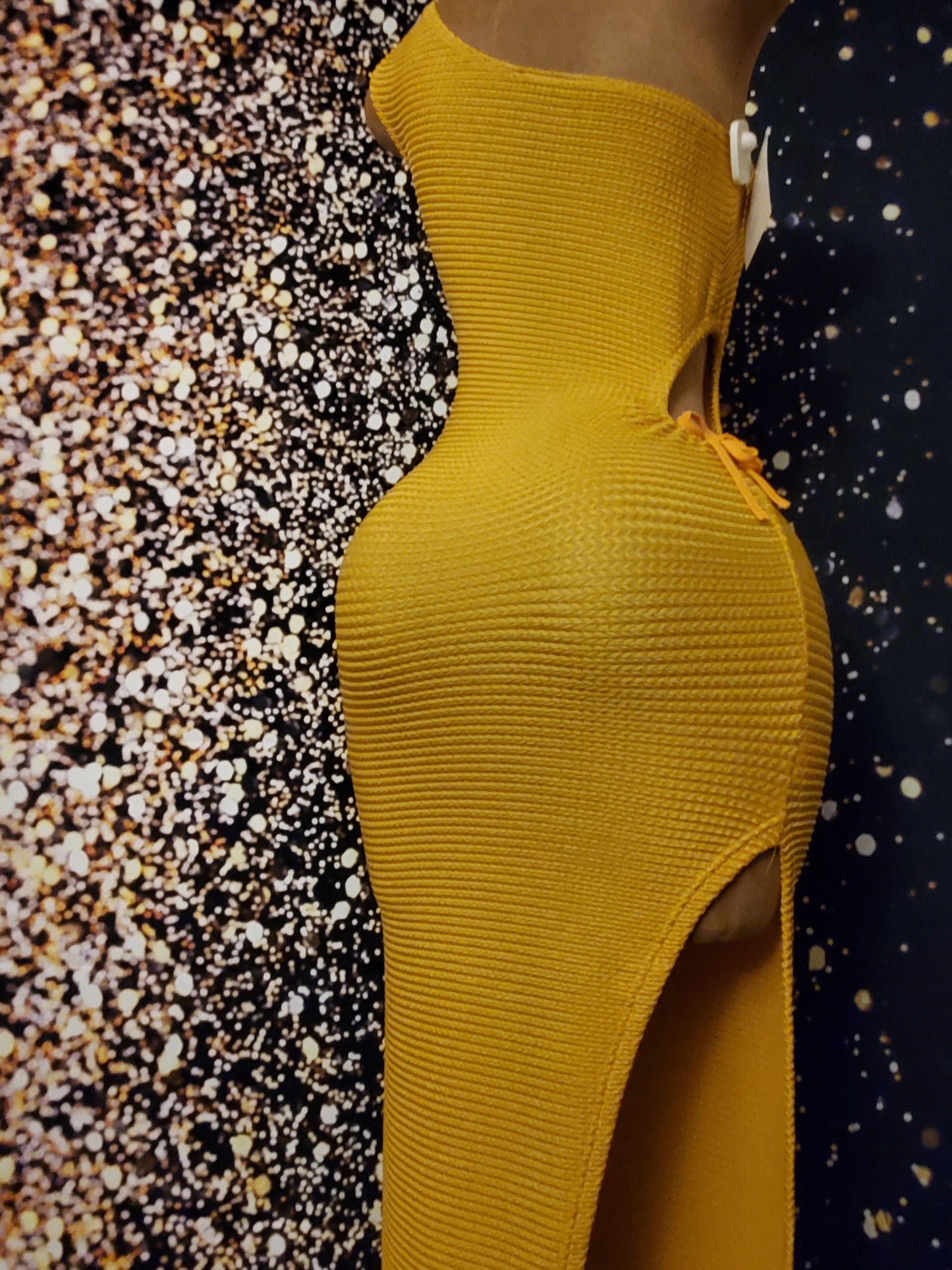 Billion dress