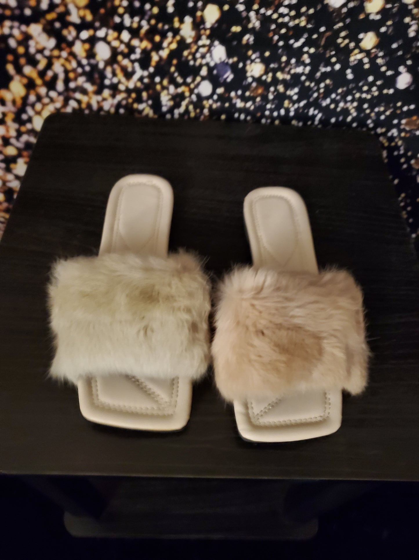 Last pair of lady lo slides