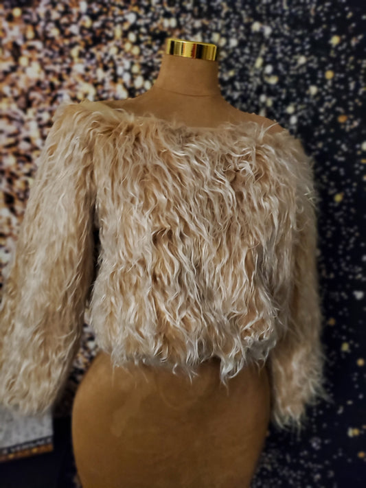 Fluffy furry top