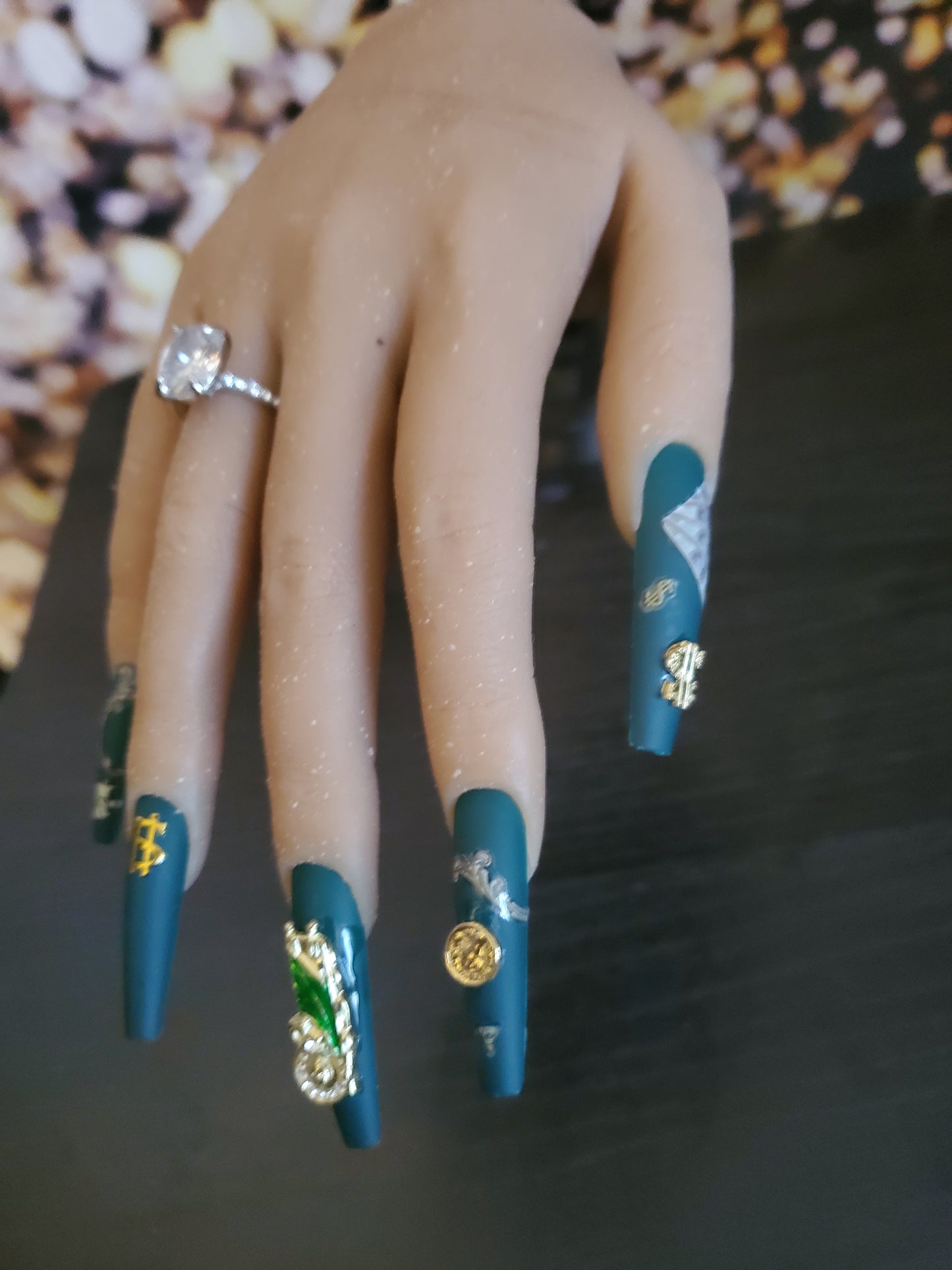 Good luck money nails