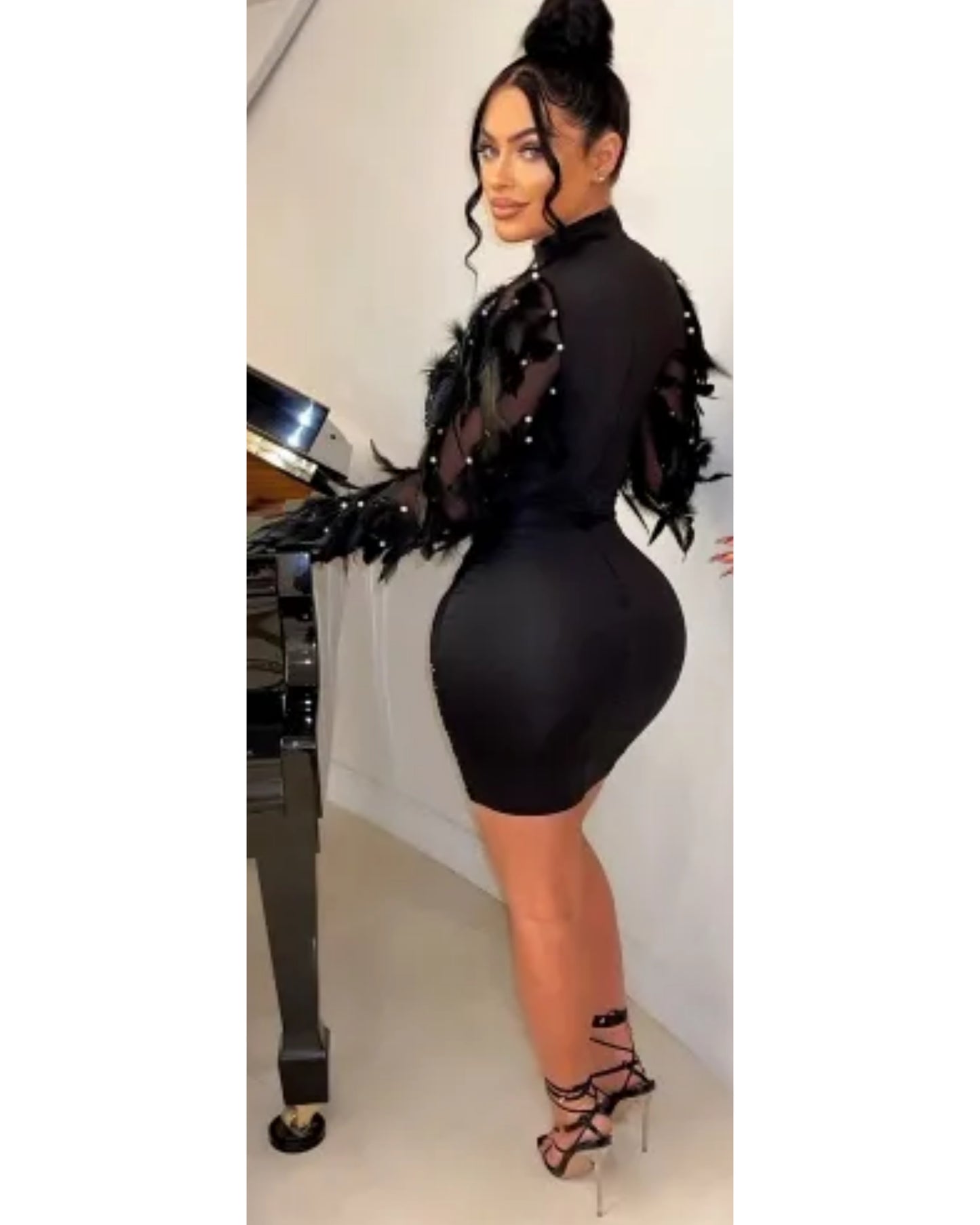 Hollywood dress