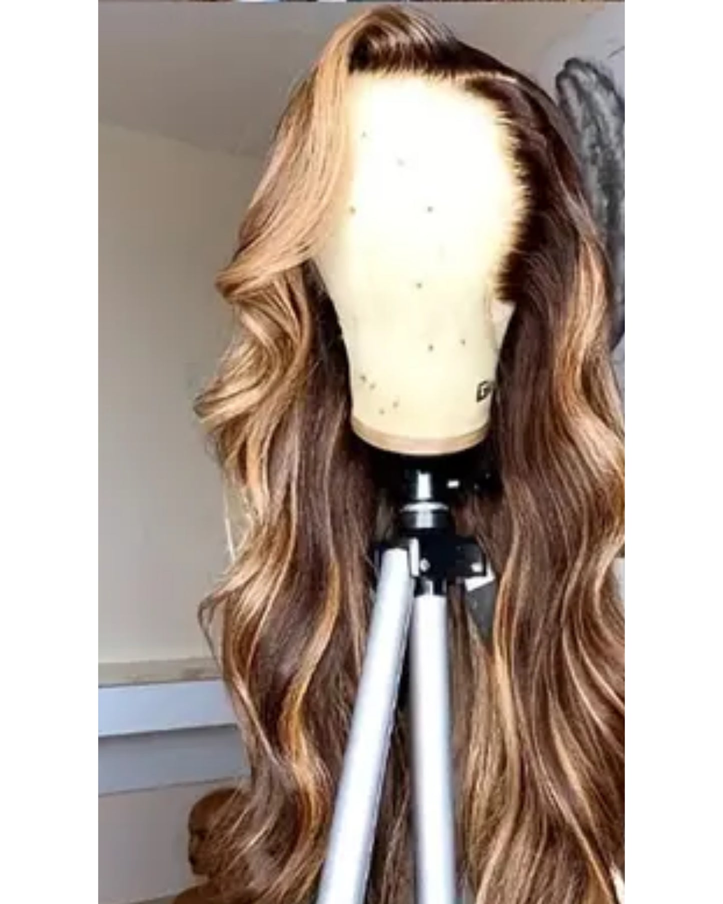 Dena wig Mixed color blonde by The hair plug