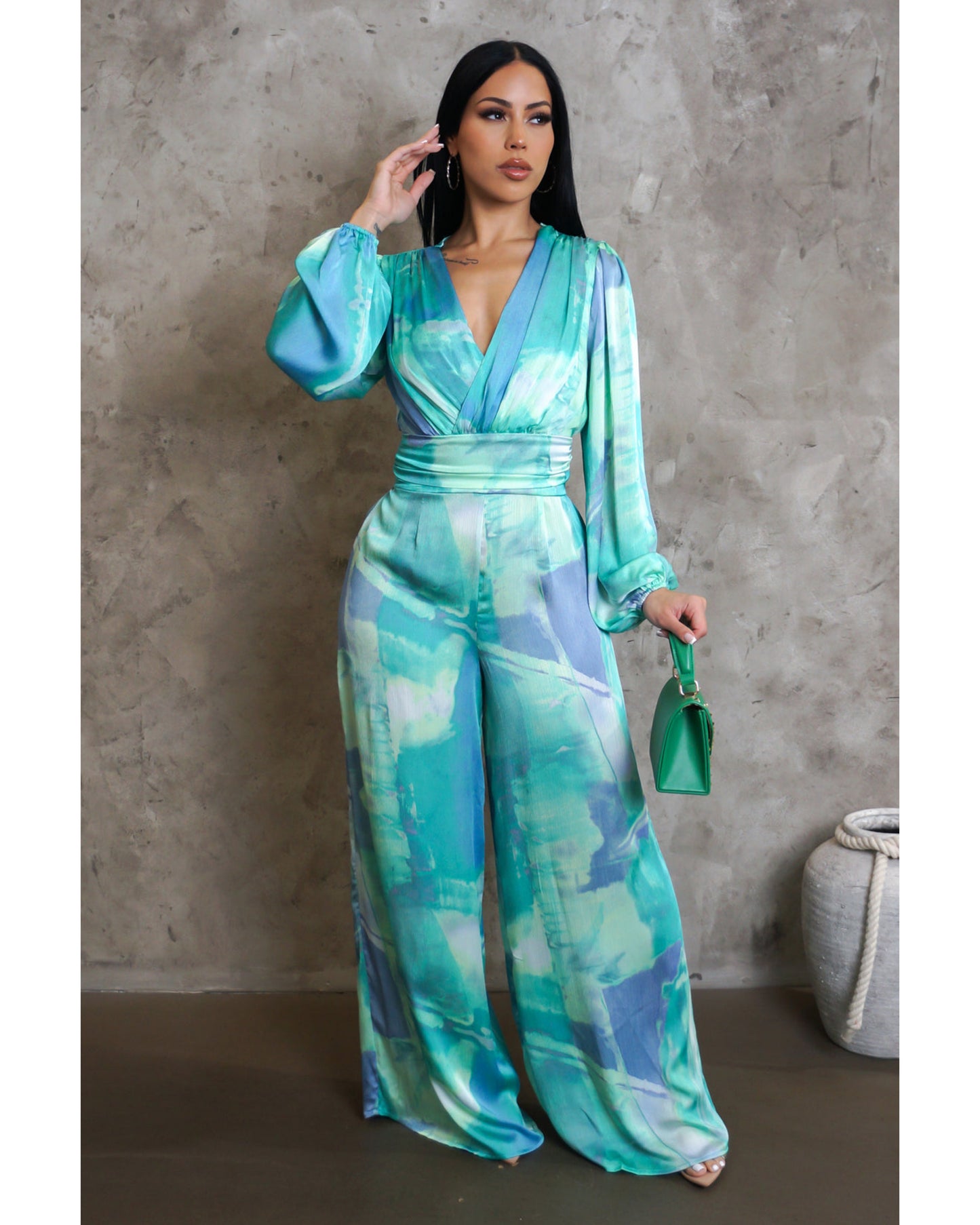 She needs romance jumpsuit
