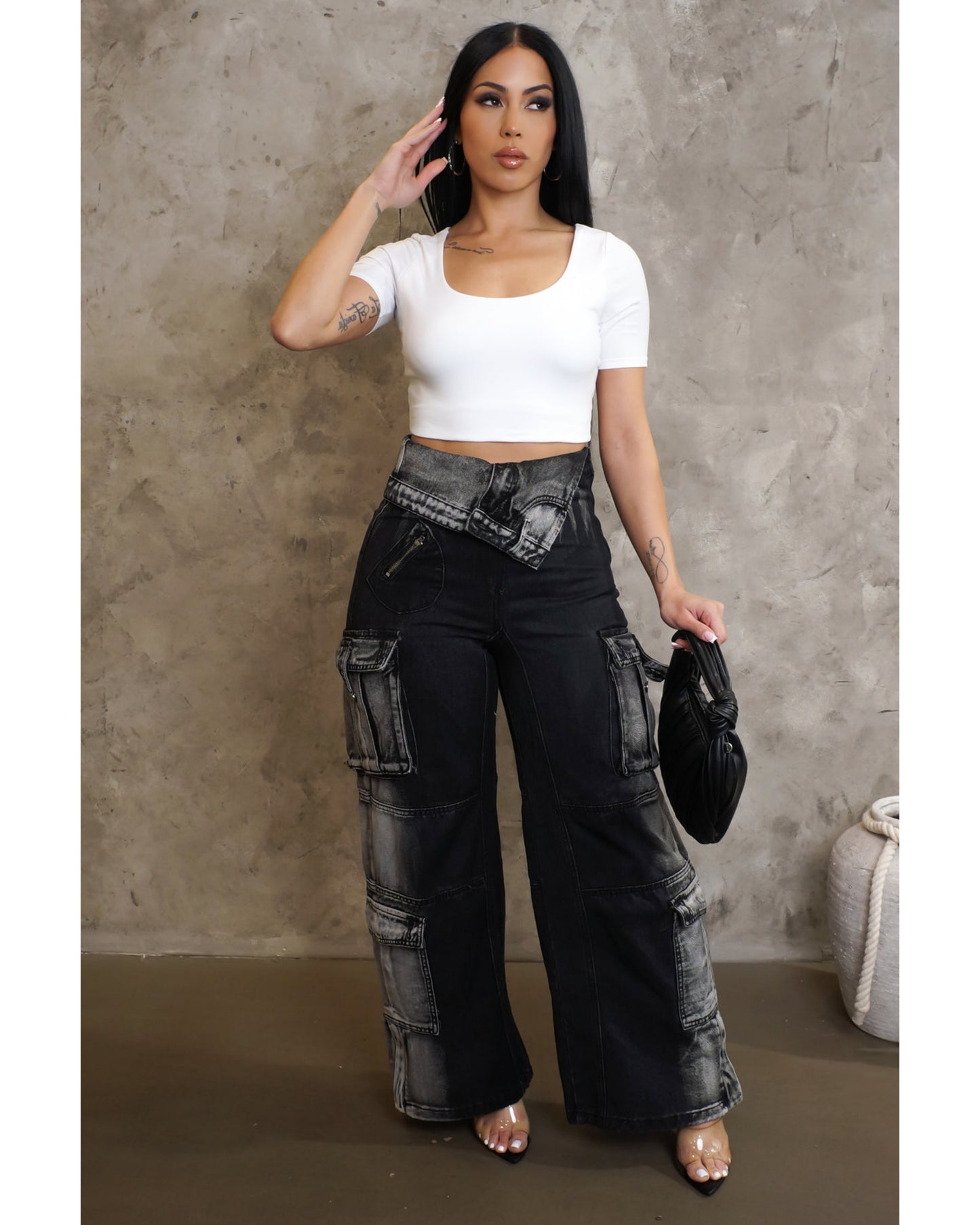 It's me black denim pants