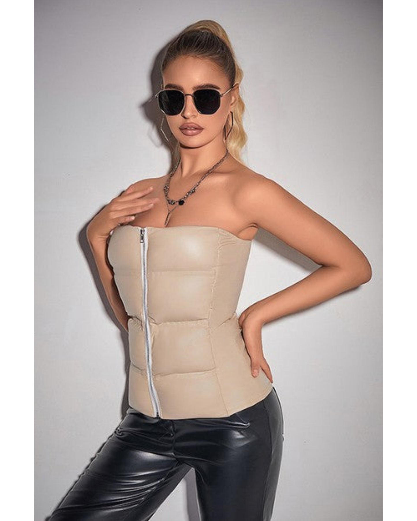 Baddie puffer top