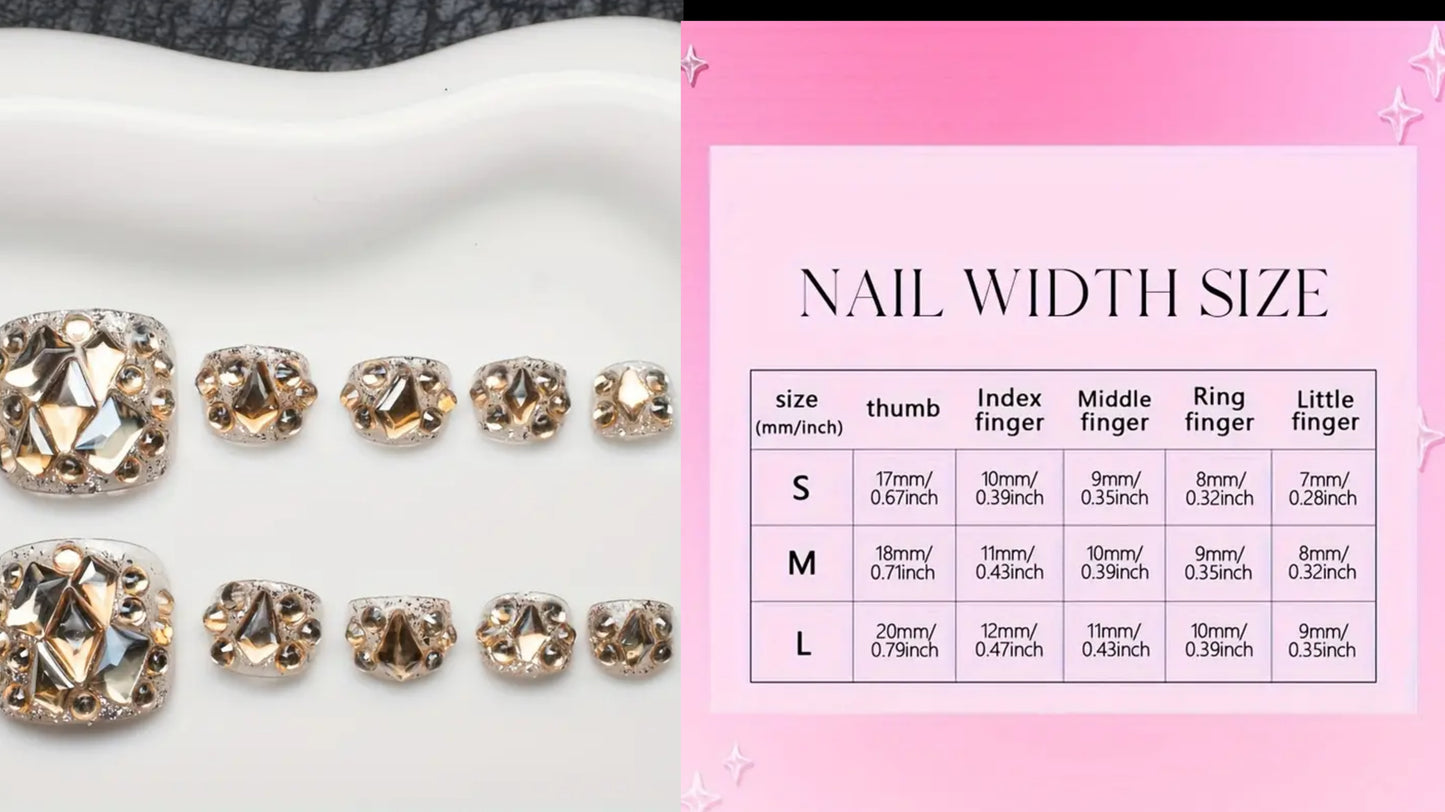 Chic with gold toe nails