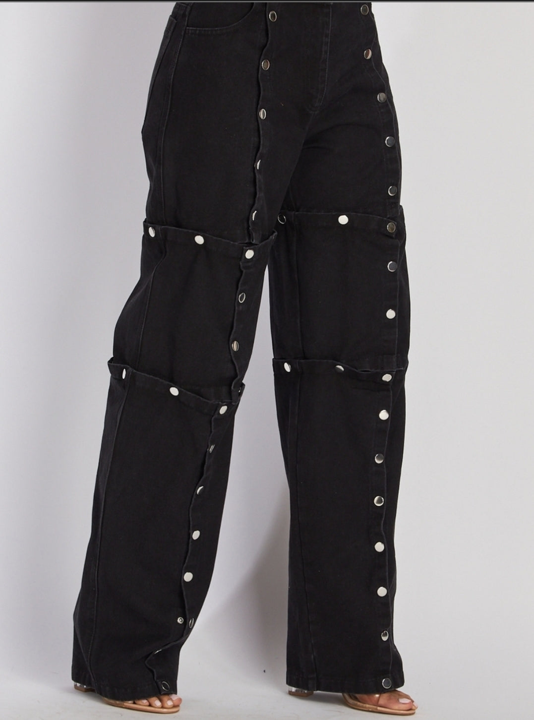 She famous Snap away Jeans